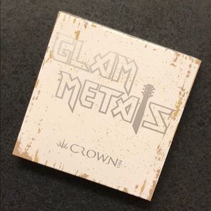 Crown Pro Glam Metals palette